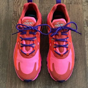 Nike Air Max 270 React Women’s thumbnail 1