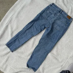 American Eagle Outfitters Blue Boyfriend Jeans Distressed thumbnail 3