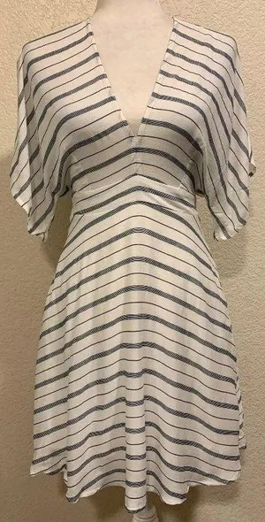 En Crême Striped Summer White/Blue Dress thumbnail 1