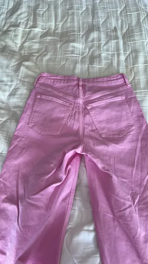 Old navy pink jeans thumbnail 4