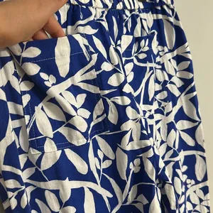 Calvin Klein women's pants Sz M blue and white thumbnail 8