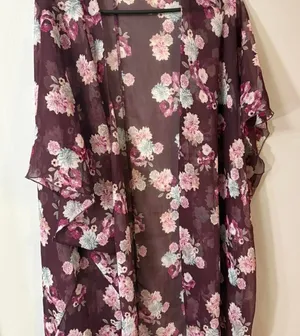 American Eagle floral‎ sheer kimono Size XS thumbnail 1