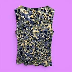 Cute slinky 90s Jones New York pleated collar water drops pebble sleeveless top thumbnail 2