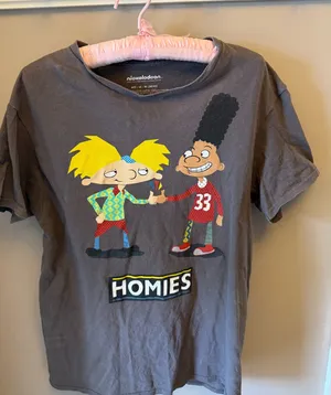 The Nickelodeon Hey Arnold Homies Graphic Gray Men's T-Shirt in size M thumbnail 1
