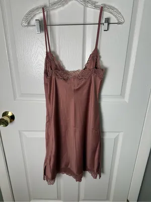 House of CB Nia Rose Pink Satin & Lace Slip Dress M thumbnail 7