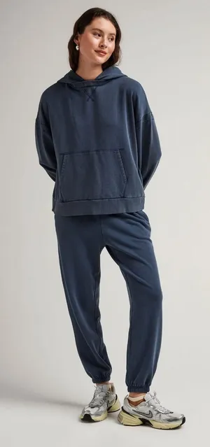 RICHER POORER | sweatpants in moonbeam thumbnail 1