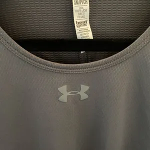 Under Armour heat gear womens short sleeve shirt grey thumbnail 3
