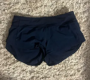 Lululemon Speed Shorts 2.5" Low-Rise thumbnail 2