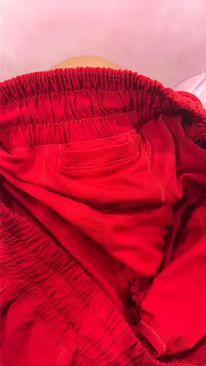 Red Lululemon Hotty Hot 2.5" Shorts thumbnail 8