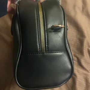 London Fog Black satchel thumbnail 3