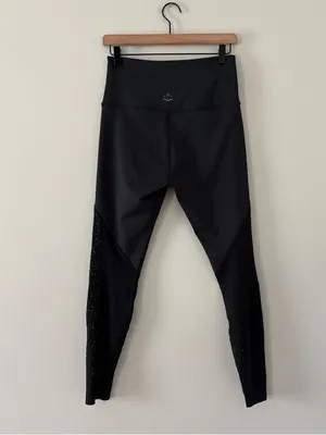 Beyond Yoga Cut It Close Mesh High Waisted Yoga Leggings Black Size M thumbnail 8