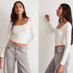 Square-Neck Long-Sleeve Crop Top Shirt Size XXS thumbnail 2