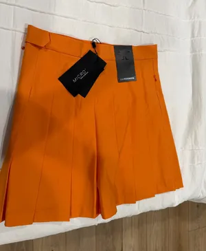 J lindeberg orange pleated skirt Size M thumbnail 1