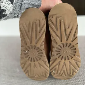 UGG Kristin Wedge Boot Bootie in Chesnut Tan Brown Size 8.5 thumbnail 5