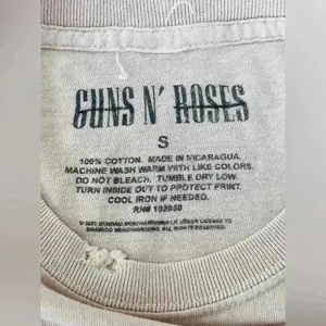 Urban Outfitters Guns N' Roses Samurai T-Shirt Size Small NWOT $40 thumbnail 7