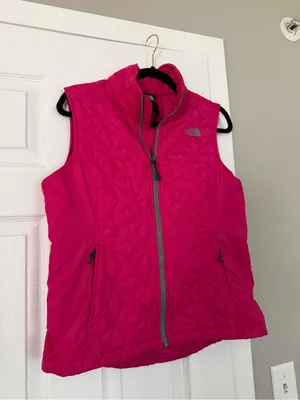 The North Face Fuscia Pink Puffer Vest thumbnail 2