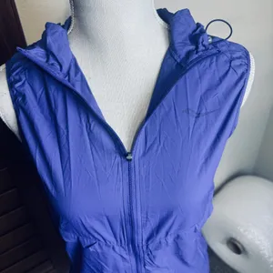 SAUCONY purple running vest hooded full zip lightweight packable nylon‎ sz S thumbnail 3
