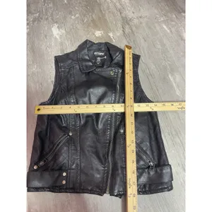 Hot Topic Black Moto‎ Vest XS Faux Leather Asymmetrical Bad Kitty C-0083 thumbnail 2