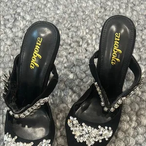 Non Signe Elegant Black Crystal Embellished Slip On Heel Size 7 thumbnail 4