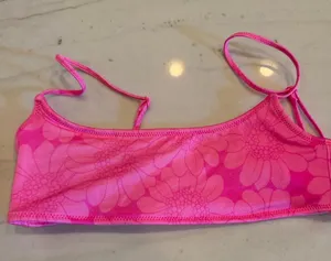 triangl swimwear Girls' Hot Pink Floral Bandeau Bikini Top thumbnail 1