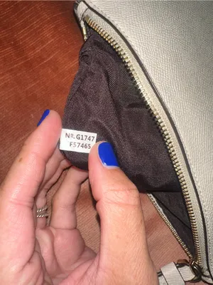 Coach Crossgrain Leather Wristlet- Chalk thumbnail 10