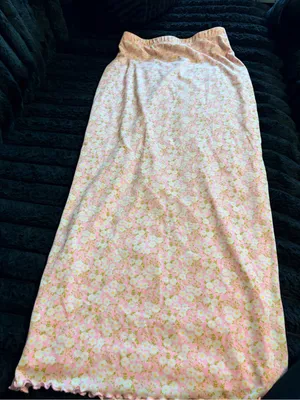 Forever 21 Light Pink Floral Maxi Skirt thumbnail 4
