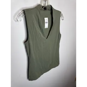 Brand New Ann Taylor Sample Women's Size Small Seamoss Green V Neck Tank Top thumbnail 2