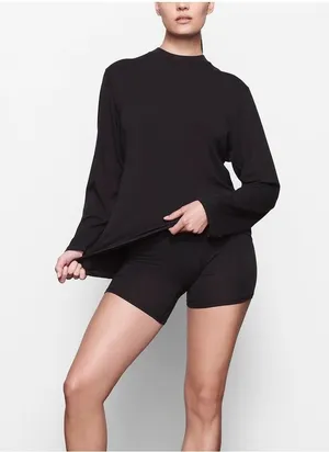 SKIMS boyfriend Long-sleeves T Shirt in Onyx Size XS thumbnail 1