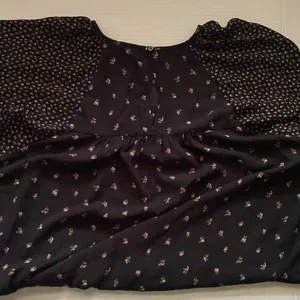 Gap pink rose bud black swing blouse, size large thumbnail 8