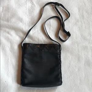 Leather Crossbody Purse with adjustable strap Black thumbnail 2
