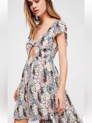Free People miss right floral dress front key hole sz L thumbnail 5