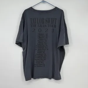 Taylor Swift The Eras Tour 2023 Graphic T-Shirt Charcoal Grey 2XL‎ Cotton Merch thumbnail 2