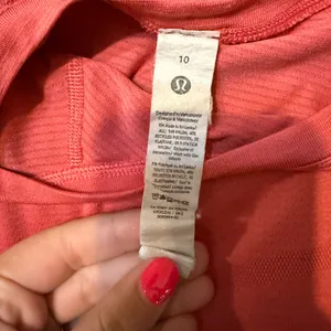 lululemon athletica Red Crop Top thumbnail 3