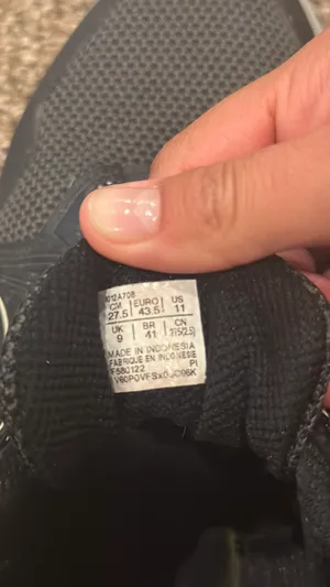 ASICS Shoes thumbnail 3