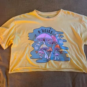 O’NEILL MUSHROOM box T-shirt. Sz XS thumbnail 2