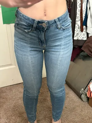 American Eagle Outfitters “Skinny” Jeans thumbnail 1