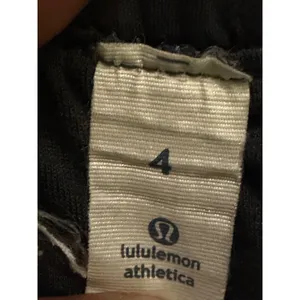 Lululemon Leader of the Track Plaid Pleated Skirt Size 4 Yellow Teal Lined Skort thumbnail 4