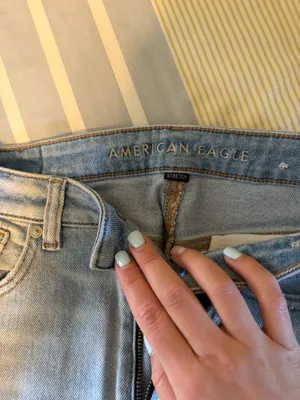 American Eagle Stretch Ripped Jeans Mom thumbnail 2