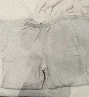 Brandy Melville Sweatpants Grey thumbnail 2