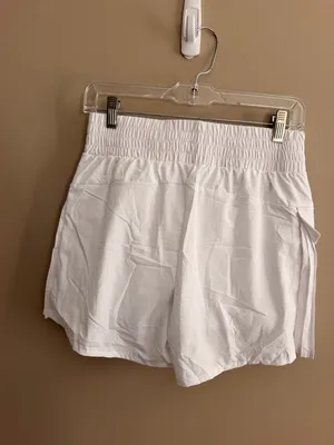 Halara S white High Waisted Pleated 2-in-1 Quick Dry Hiking Baggy Shorts with Po thumbnail 4
