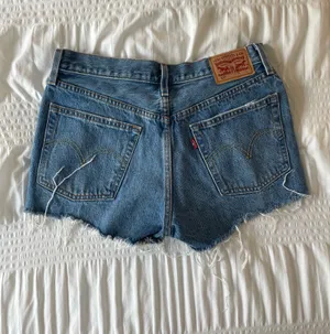Levi’s Dark Wash 501 Denim Shorts thumbnail 2