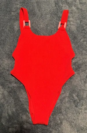NWOT Aerie Crinkle Birthday Scoop Cheekiest One Piece‎ Swimsuit Size Medium Red thumbnail 1
