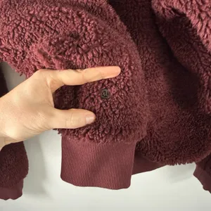 Lululemon Textured Fleece 1/2 Zip Hoodie Pullover Sweater Red Merlot‎ Womens 14 thumbnail 6