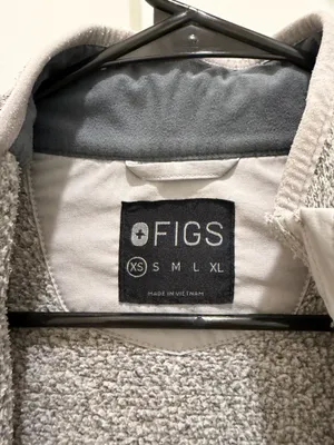 FIGS Jacket thumbnail 3