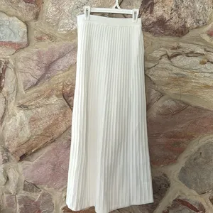 Commense Elegant Button Pleated Sweater Co thumbnail 6