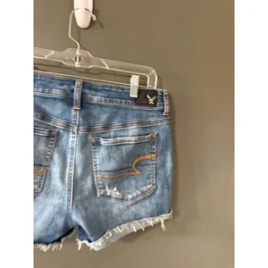 American Eagle High Rise Shortie‎ Distressed Denim Shorts Medium Wash Womens 8 thumbnail 2