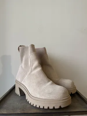 Steve Madden Platform Boots thumbnail 2