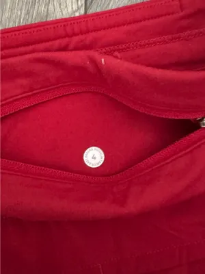 Red Lululemon Speed Up Shorts 2.5" Low-Rise thumbnail 4