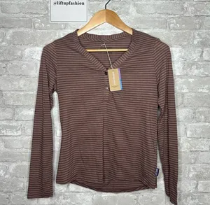 Women's Mainstay Henley Long Sleeve Shirt NWT Size XS (Stripe Brown) thumbnail 1