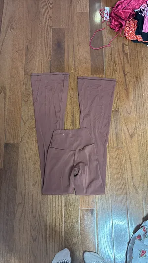 Aerie OFFLINE By Real Me High Waisted Crossover Flare Legging - XS Brown thumbnail 5